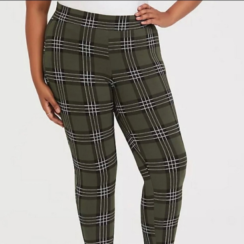 EUC🔹️Torrid olive green plaid leggings Sz 0 🔹️Medium